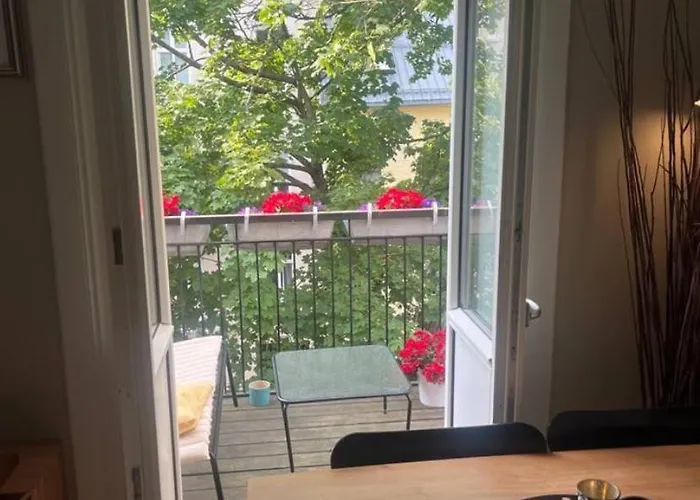 Spacious, Comfy In Centre With Balcony! Осло