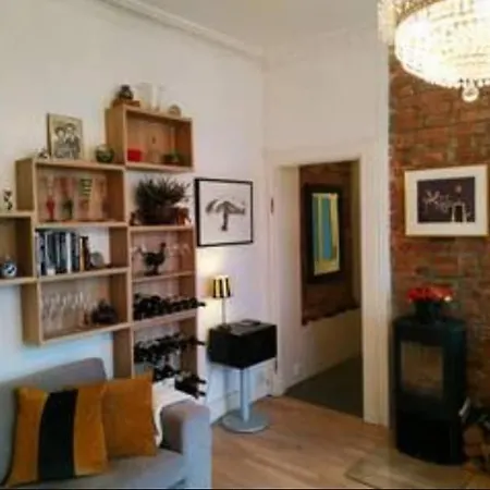 Leilighet Spacious, Comfy In Centre With Balcony! Oslo